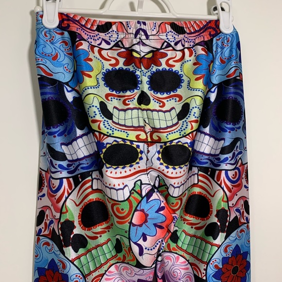 🍒5/$20🍒Lotus Leggings - "Day of the Dead" Leggings - Picture 9 of 9